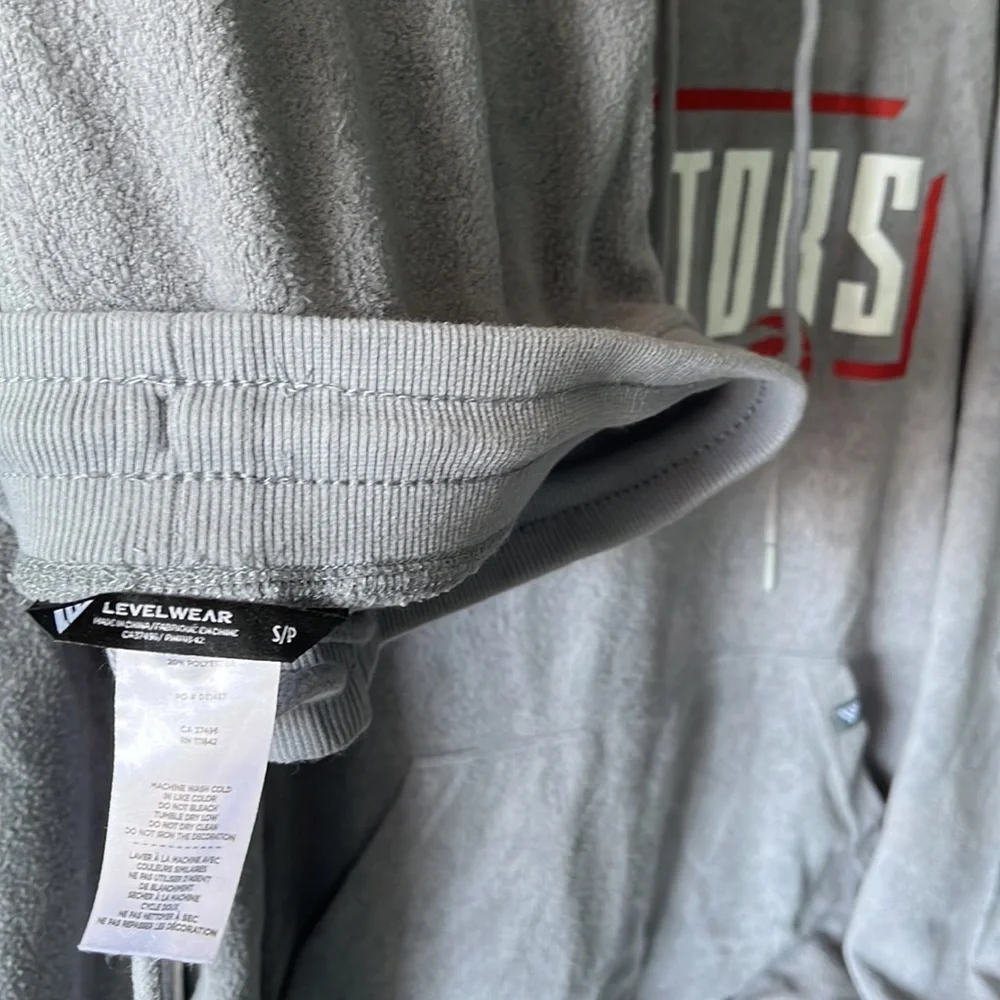 Toronto Raptors Full Tracksuit Set - Picture 3 of 5